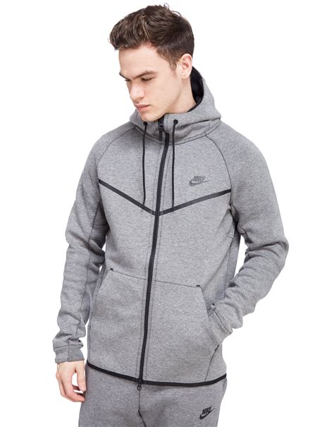 tech fleece men's.